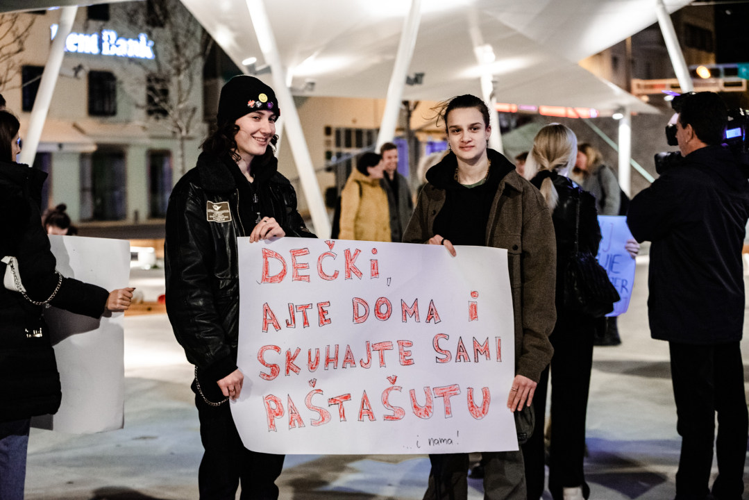 Marš u Šibeniku u povodu Dana žena:  'Dali smo javne prostore pred bolnicama za javni linč žena'