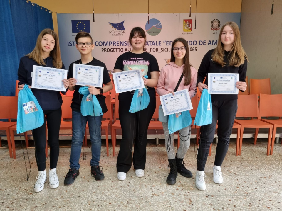 Učenici OŠ Meterize na Siciliji: Učili o važnosti očuvanja voda, oduševile ih Etna i Taormina