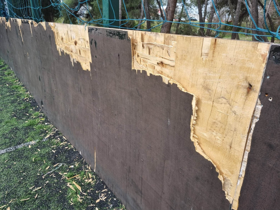 Grad planira kompletnu obnovu nogometnog igrališta na Vidicima, prvo idu sitni popravci   