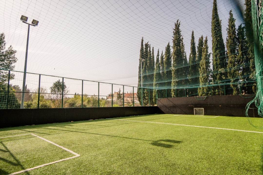 Grad planira kompletnu obnovu nogometnog igrališta na Vidicima, prvo idu sitni popravci   