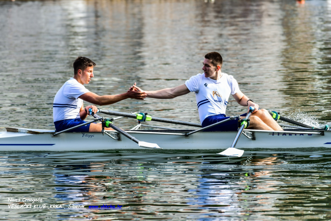 U Zatonu se za vikend okupilo oko 450 sportaša, veslači Krke odlični
