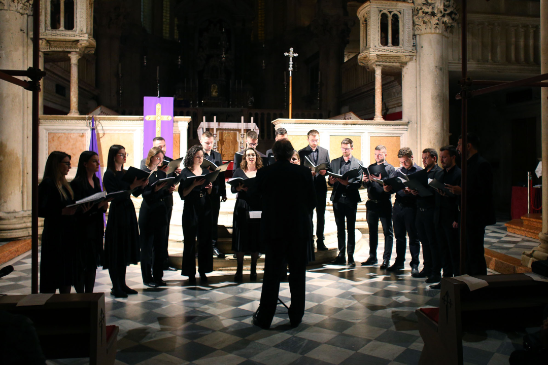 U katedrali održan korizmeni koncert 'Puče moj'