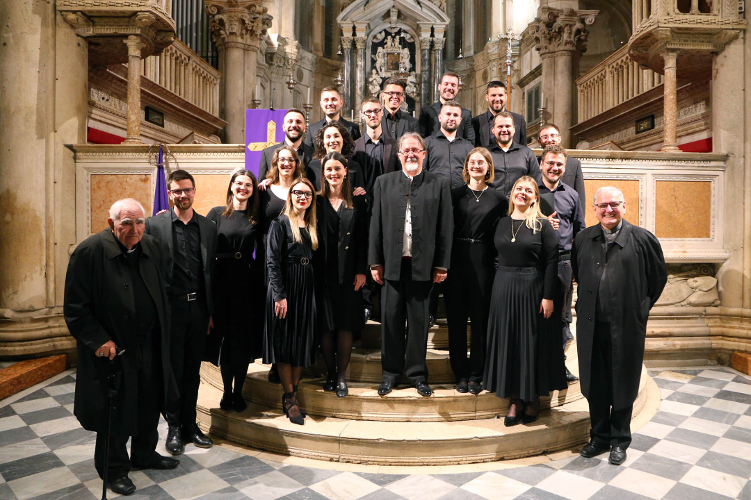 U katedrali održan korizmeni koncert 'Puče moj'