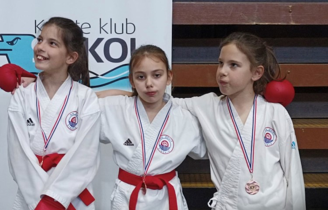 Članovi Karate kluba Osvita vratili se iz Splita s rekordnih 16 medalja!