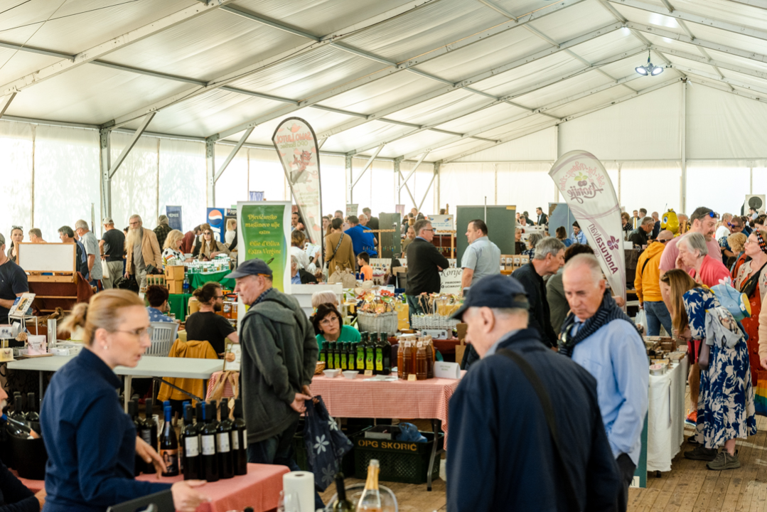 U Skradinu otvoren 12. Sajam agroturizma Šibensko-kninske županije
