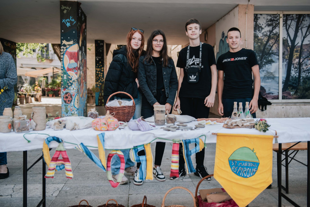 Učenici srednjih i osnovnih škola obilježavaju Dan Šibensko-kninske županije: 'Nadam se da ćete svi tu ostati' 