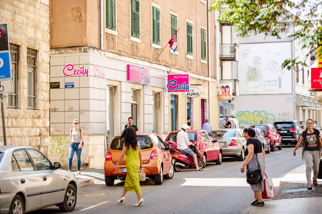 Začinite svoje ljetne kombinacije novom kolekcijom Butika Cecily!