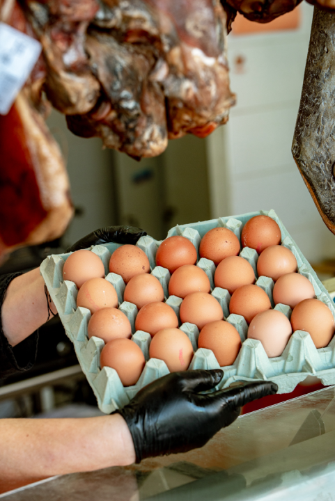 Delikatese Petrović sa šibenske pijace proširile svoju ponudu: Traže i vozača na neodređeno vrijeme