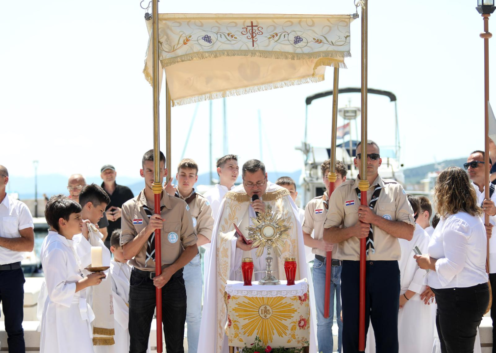 Svetkovina Tijelova u Vodicama 