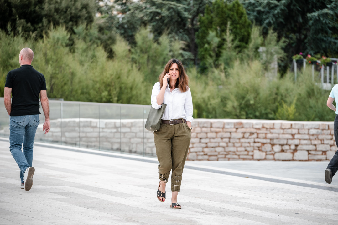 Trendi sugrađanke pokazale kombinacije za promjenjive lipanjske dane