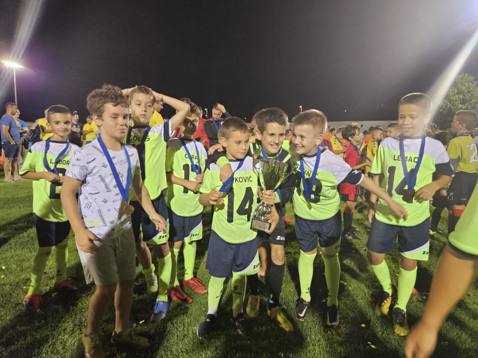 Mladi nogometaši Sebenico Cityja sudjelovali na turniru 'Sv. Ante', 'Špigete' došle do 3. mjesta