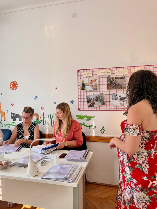 Polaznici POU Šibenik uspješno obranili završne radove: 'Cjeloživotno obrazovanje je najbitnije!'