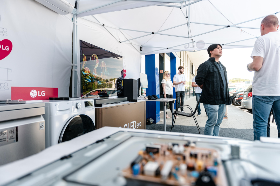 U Šibeniku održana LG-eva kampanja 'Lijepa gesta uz vas od mjesta do mjesta!'