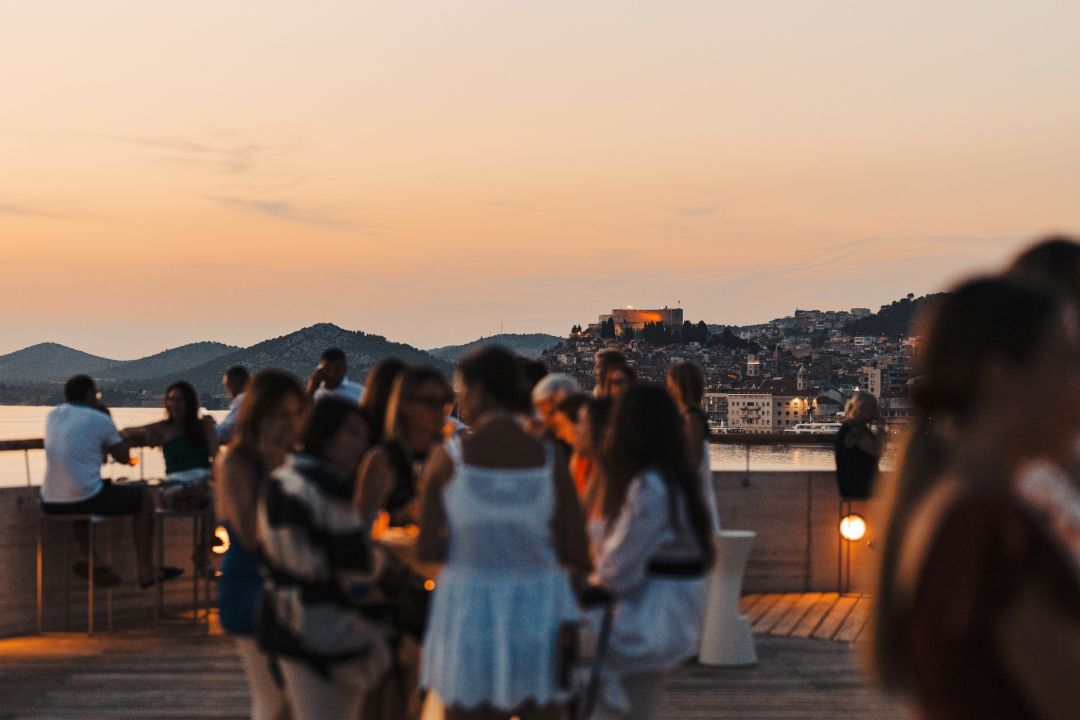 Provedite nezaboravne večeri u Roof Baru by Moet &amp; Chandon u D-Resortu!