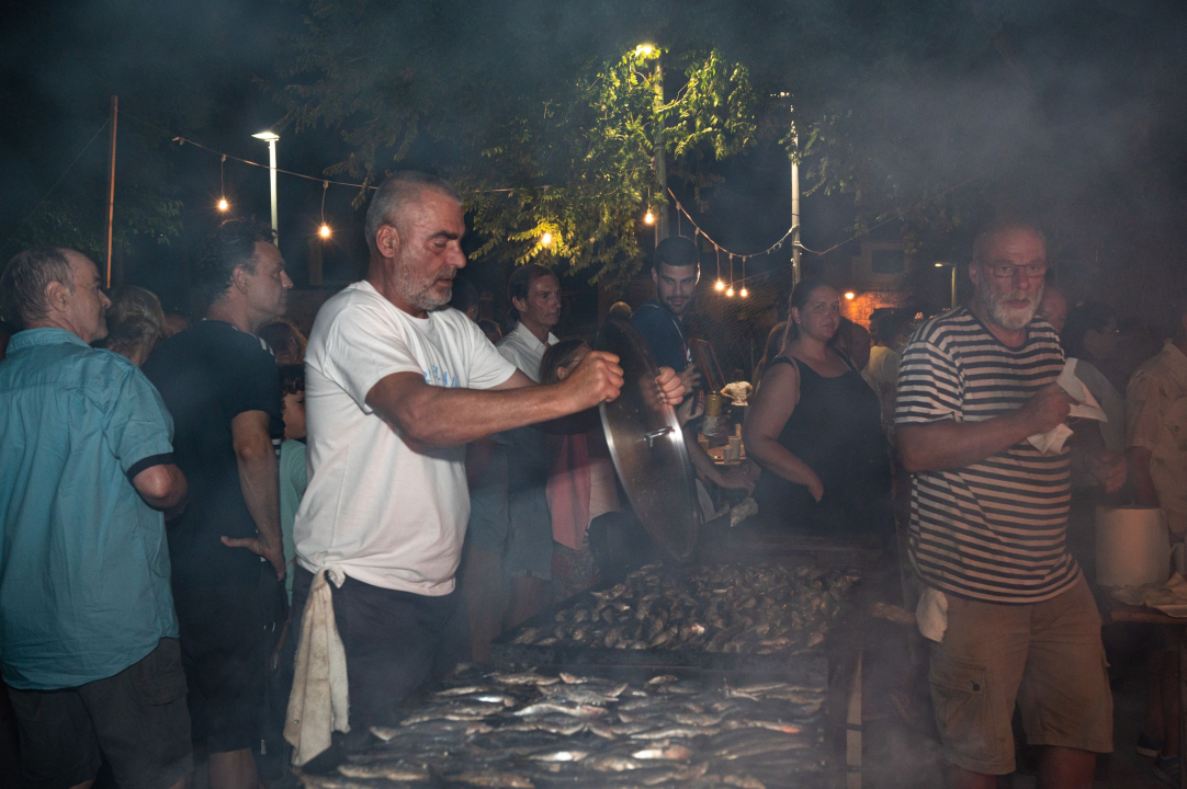 Na Zlarinu održana tradicionalna Srdelada