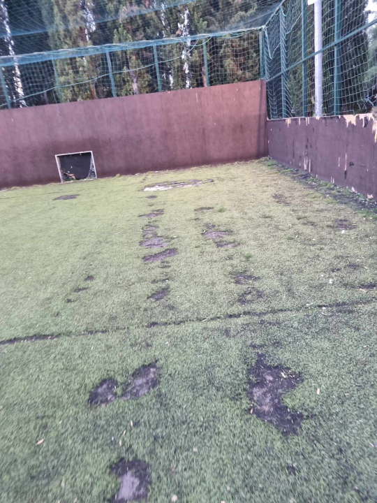 Nogometno igralište u Rasadniku devastirano, Grad o tome 'nije obaviješten'