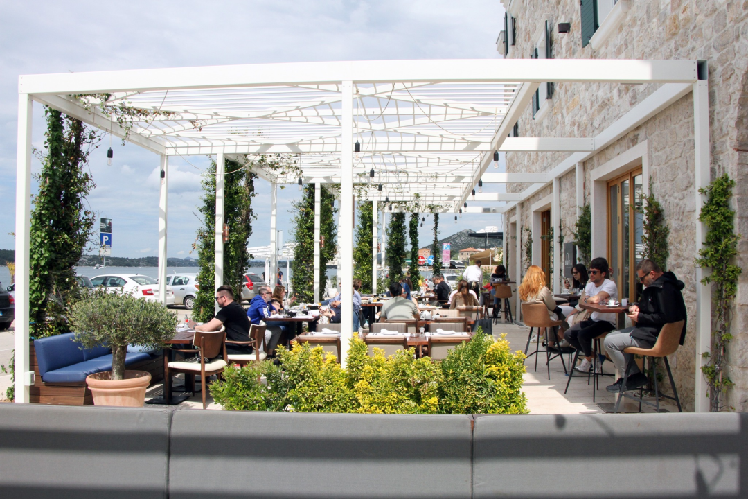 Hespo časti vrhunskim popustima do kraja kolovoza!  