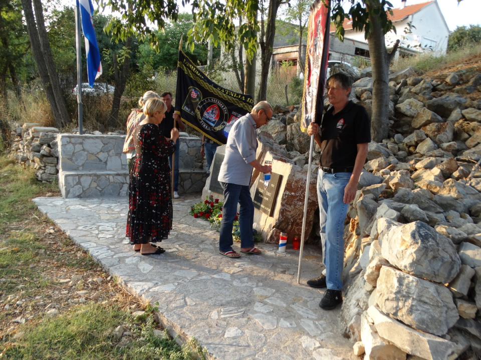 Obilježena 32. obljetnica pogibije hrvatskog viteza Željka Čubrića u Buliću