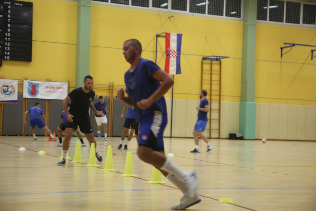 MNK Jezera u 1. HMNL kreće pojačan Šimatom, Kardumom i Jamičićem