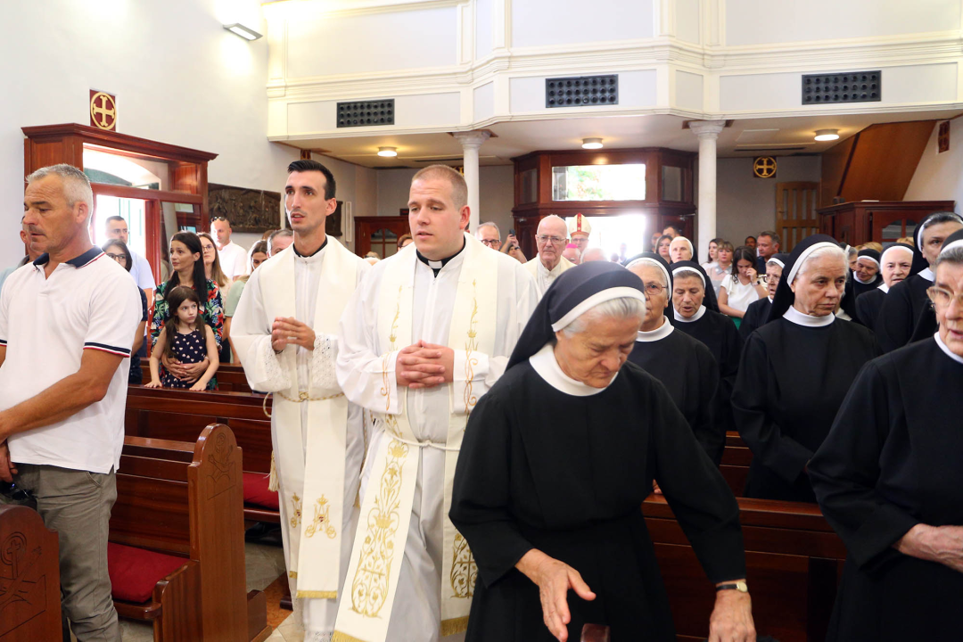 Sestra Tea Božić položila prve redovničke zavjete