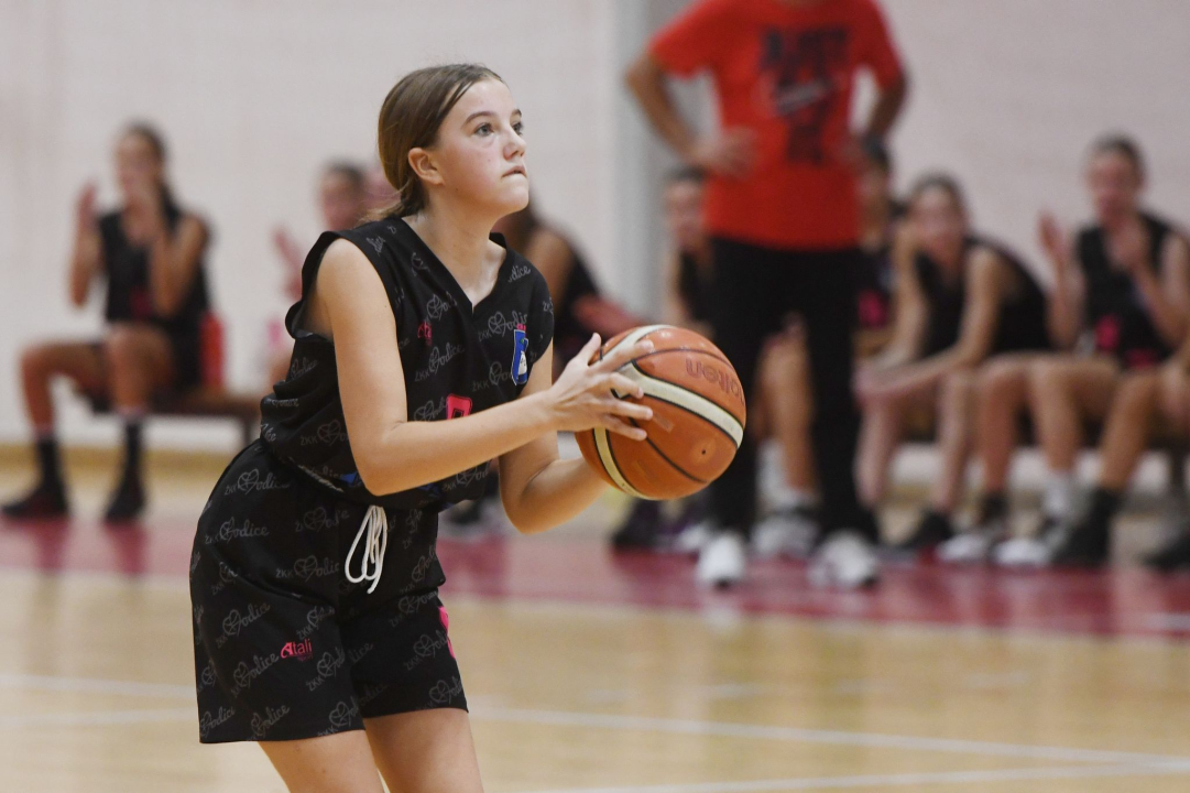 Kadetkinje ŽKK Vodice osvojile srebrne medalje na turniru u Mostaru