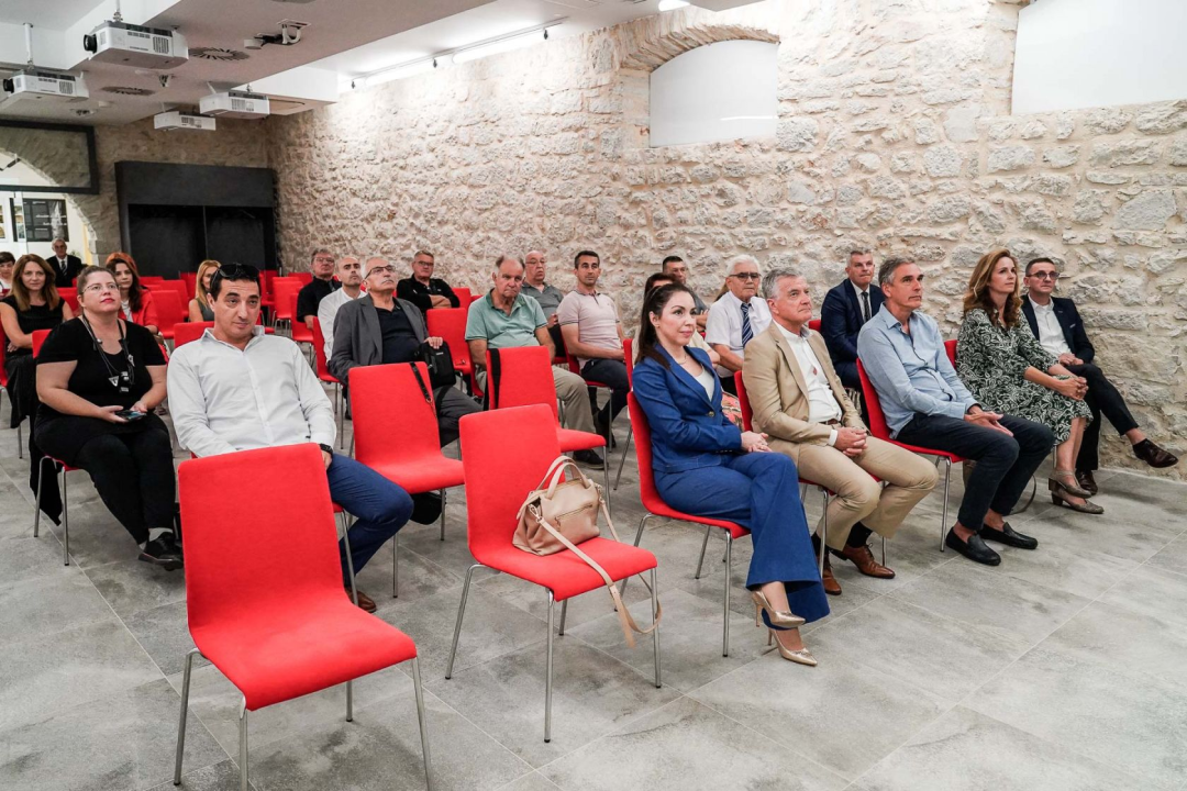 Na 5. sjednici županijskog Gospodarskog vijeća dodijeljena priznanja Zlatna plaketa u tri kategorije