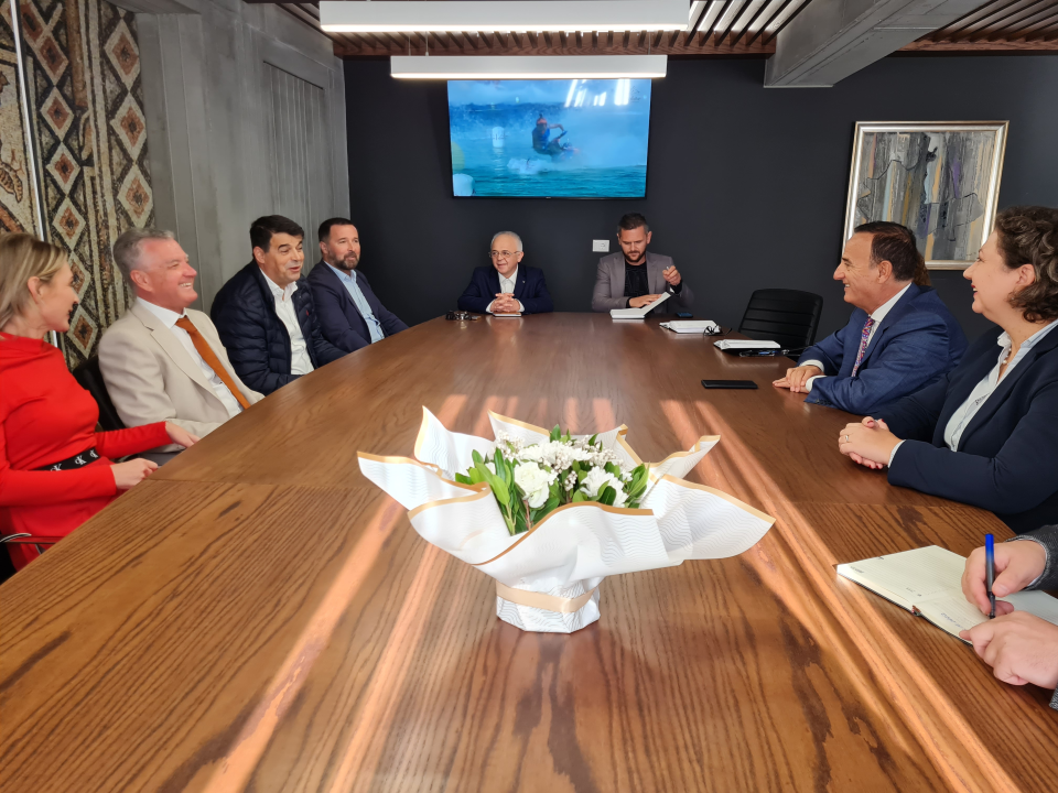 Željko Burić u posjetu albanskom Pogradecu: 'Možemo im ponuditi bogato iskustvo Šibenika s europskim fondovima'