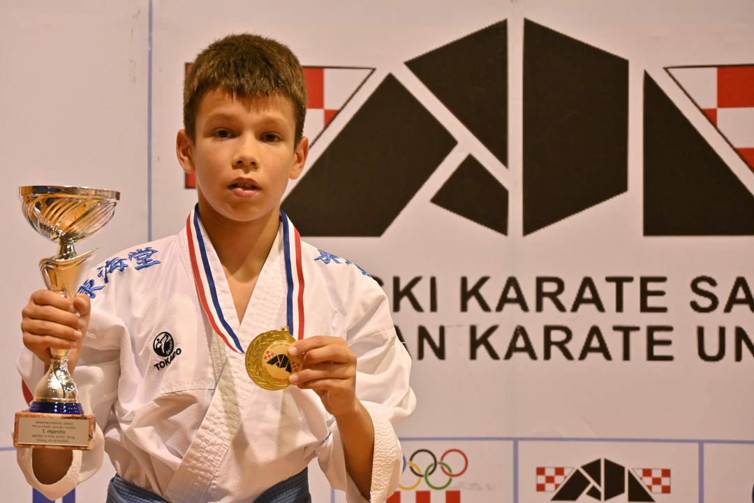 Karate klub Okit-Vodice osvojio 15 medalja na Prvenstvu Hrvatske za mlađe uzraste
