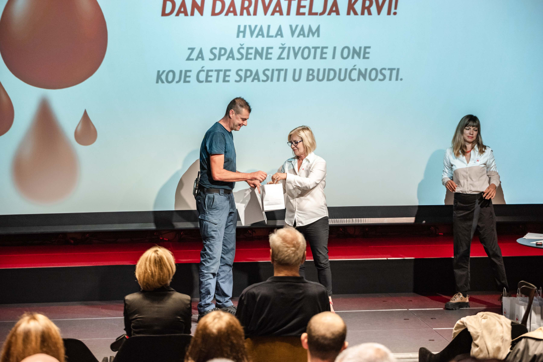 Svečanost Crvenog križa u Arsenu: 'Za krv se nikad neće naći adekvatna zamjena'