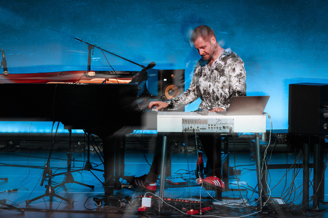 Zvjezdan Ružić u Arsenu predstavio projekt 'Pianotron'