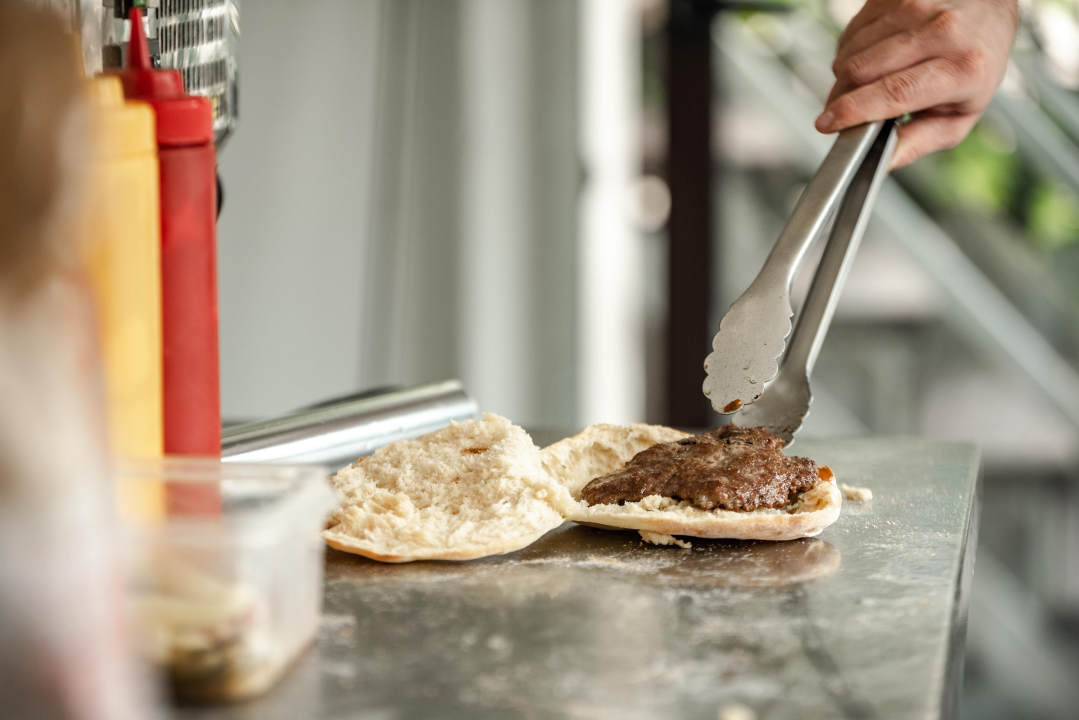 Isprobajte slasna jela s roštilja odličnog Food Studija! 