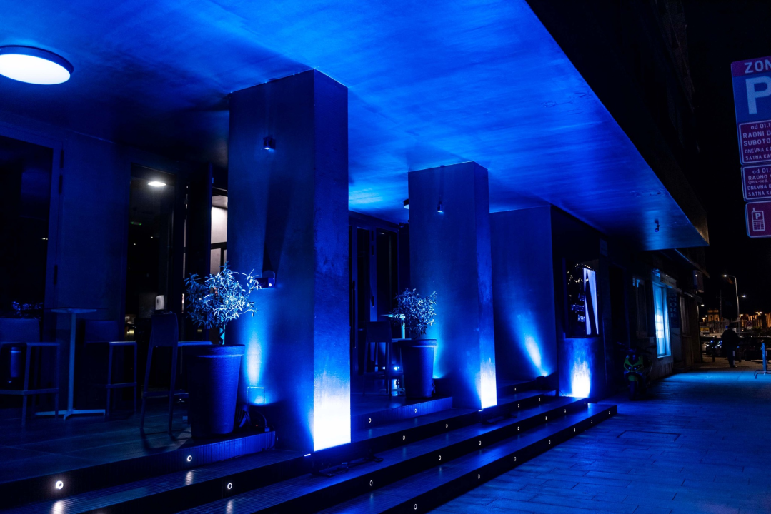 Katedrala i Arsen zasvijetlili u plavoj boji u povodu Svjetskog dana djece