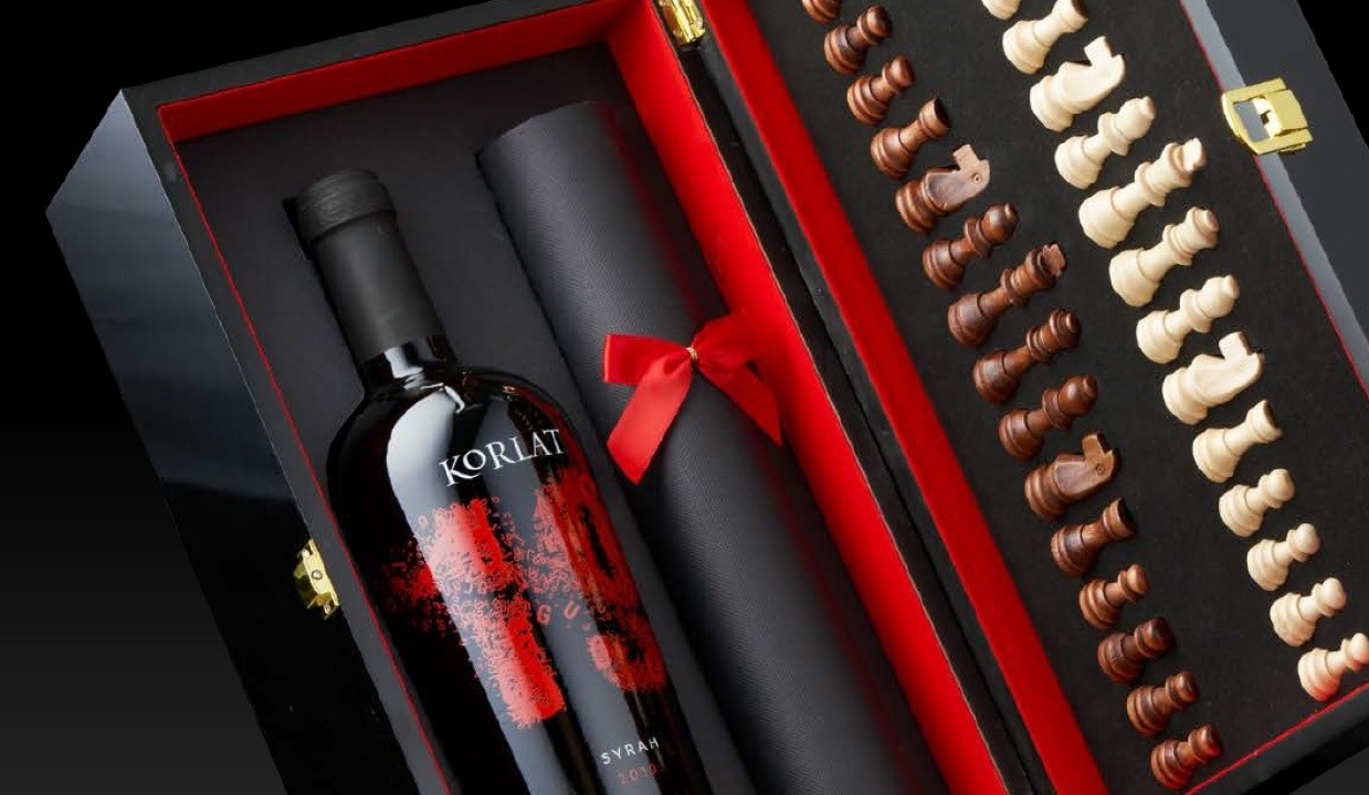 Razveselite svoje poslovne partnere odličnim poklon setom iz Badela!