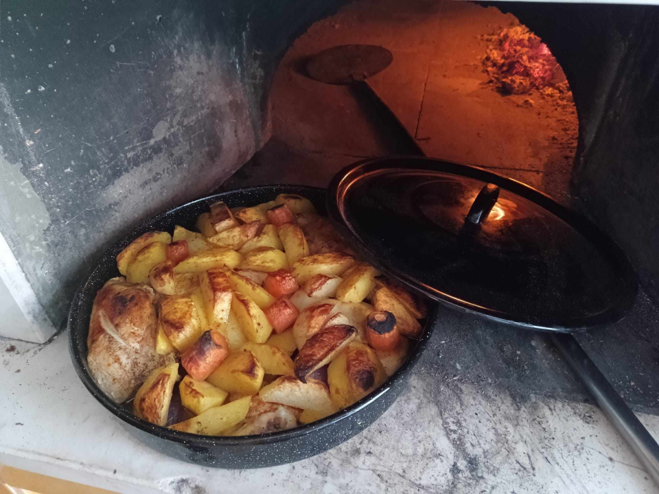 Ugodan ambijent i vrhunska spiza čekaju vas u Restoranu i pizzeriji Villa Roza!