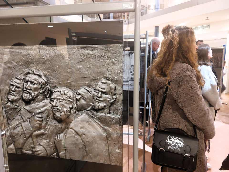 U knjižnici otvorena izložba 'Grga Antunac u kadru suvremenih šibenskih fotografa'