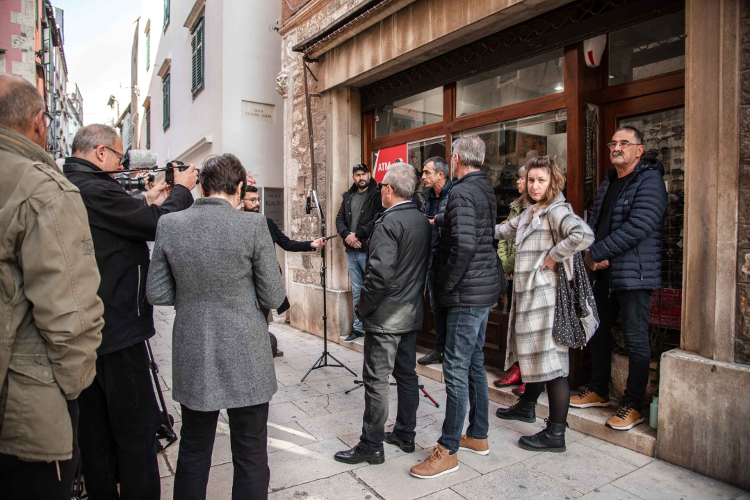 Šibenski obrtnici: ’Kažu da se zabranom rada nedjeljom štiti obitelji. Kakva je to briga i za čiju se obitelj brinu?’ 