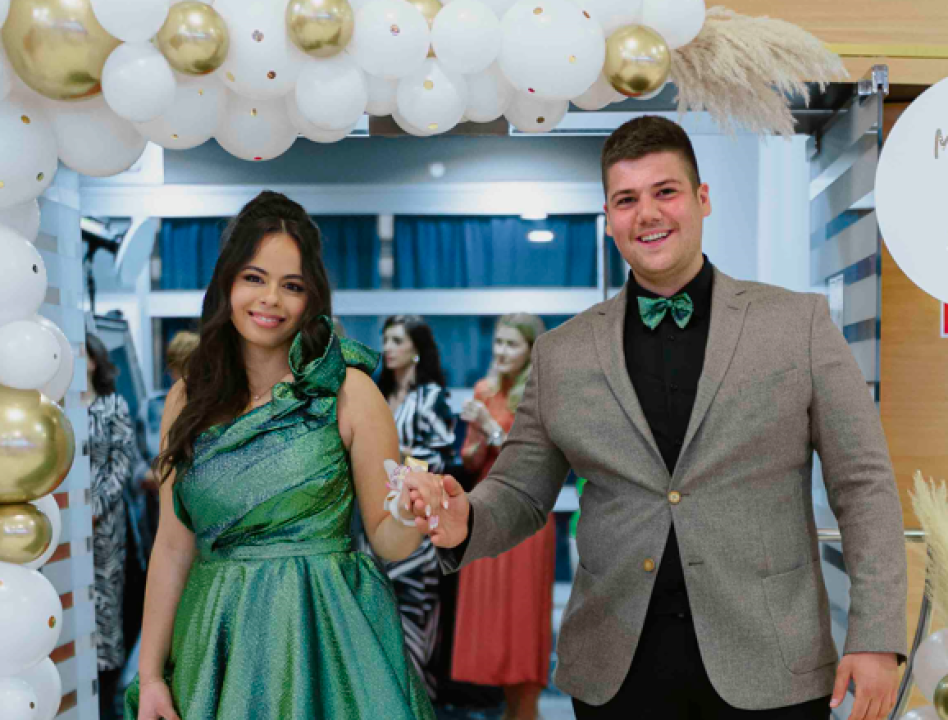 Učenici Medicinske škole Šibenik u večeri koju će pamtiti do kraja života (1. dio)