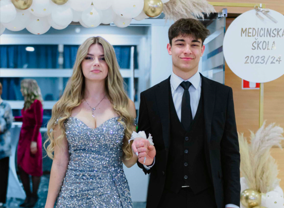 Učenici Medicinske škole Šibenik u večeri koju će pamtiti do kraja života (2. dio)