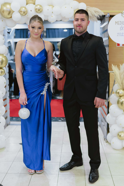 Učenici Medicinske škole Šibenik u večeri koju će pamtiti do kraja života (1. dio)