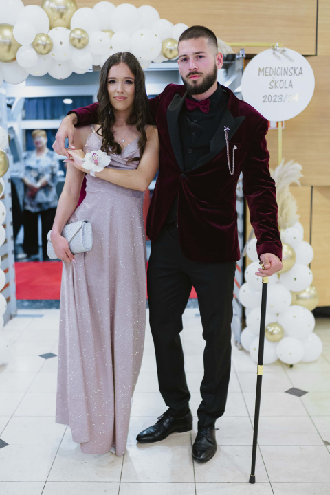 Učenici Medicinske škole Šibenik u večeri koju će pamtiti do kraja života (1. dio)