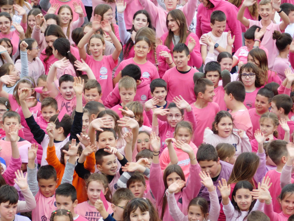 U Osnovnoj školi Meterize obilježen 'Dan ružičastih majica'