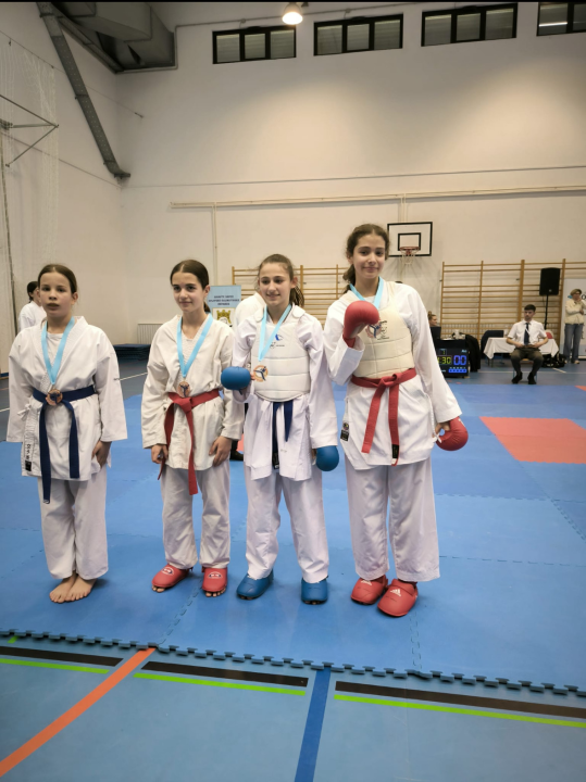 Karate klub Murter osvojio 13 medalja na Kupu Jadrana