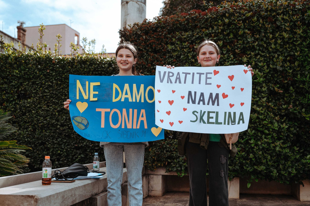 Prosvjed za profesora Tonija Skelina: 'Doživio je ogromnu nepravdu, svi smo u stanju šoka'