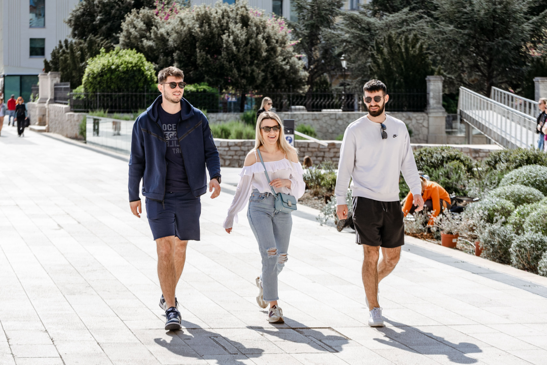 Modni look za desetku: Evo tko nam je ovaj tjedan upao u oko! 