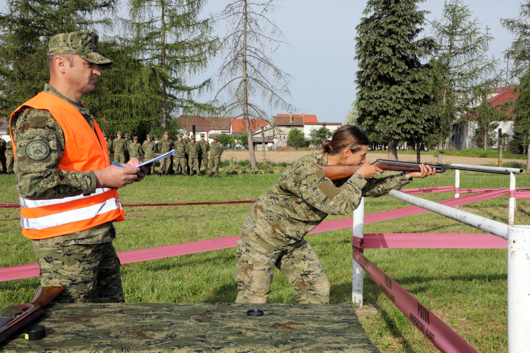 Proglašeni najbolji ročnik i ročnica Hrvatske vojske