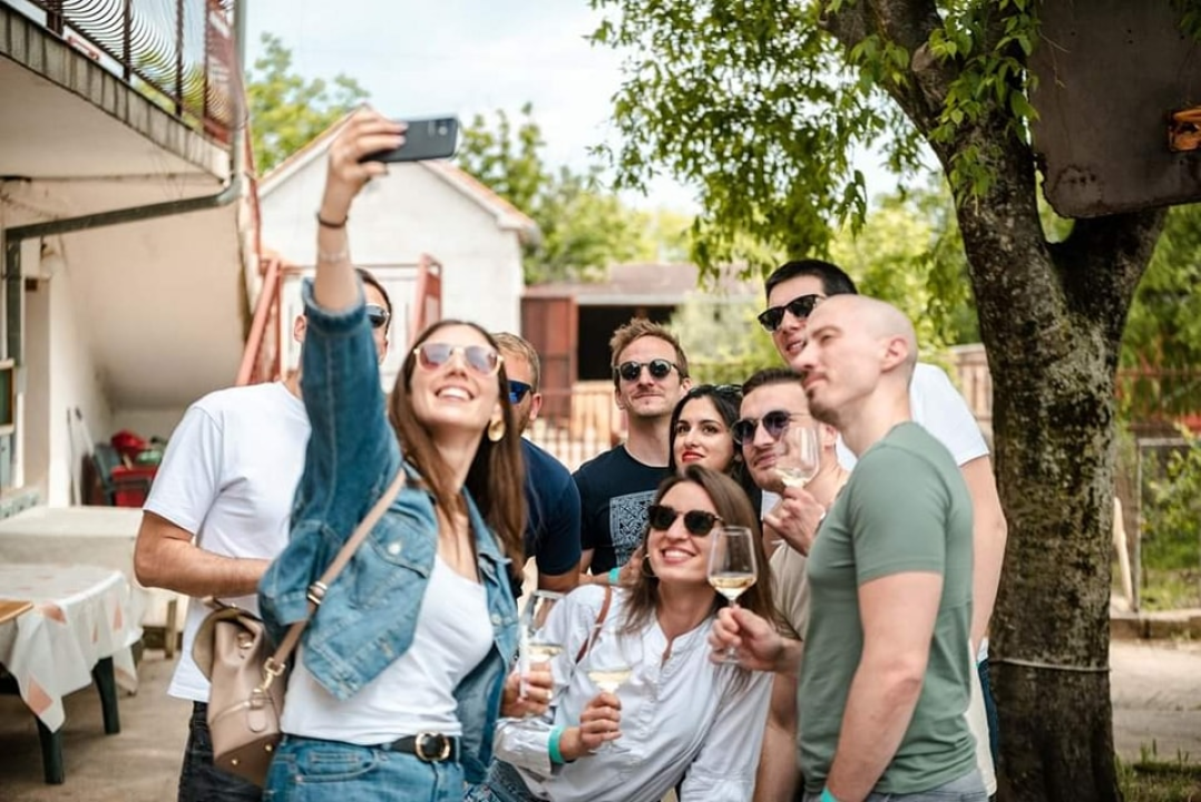 Posjetite lokalne kušaonice vina po čak 50 posto nižim cijenama!