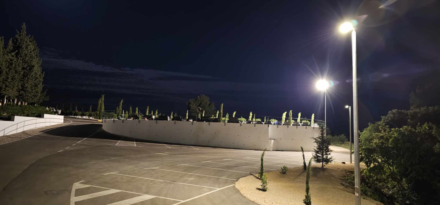 Nova rasvjeta i video nadzor na gradskom groblju Kvanj 