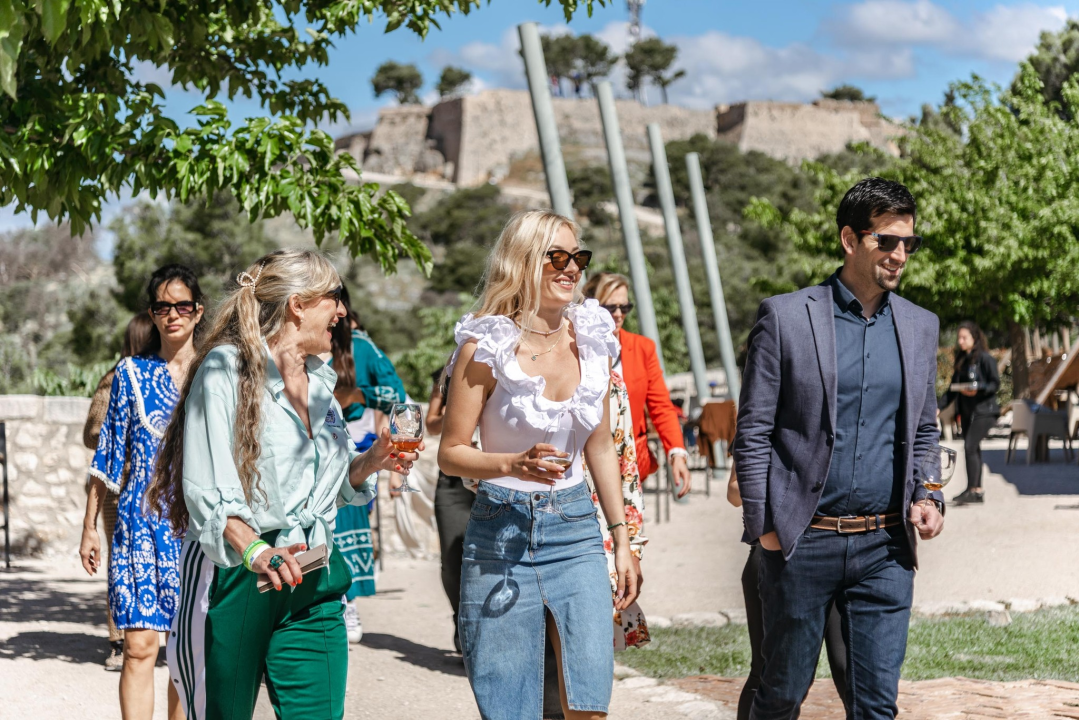 Zagrijavanje na tvrđavi Barone: Kandidatkinje za najljepšu mamu Hrvatske zabavljale se na šibenskom kaštelu