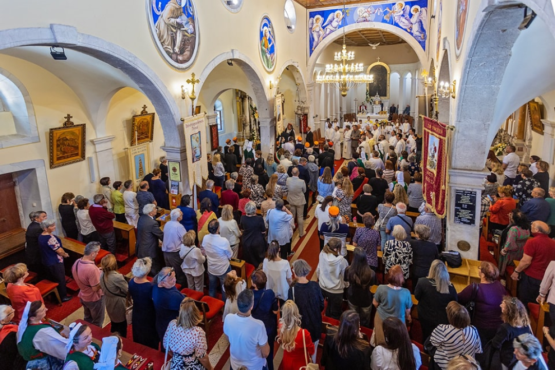 Primoštenci proslavili blagdan Gospe od Loreta