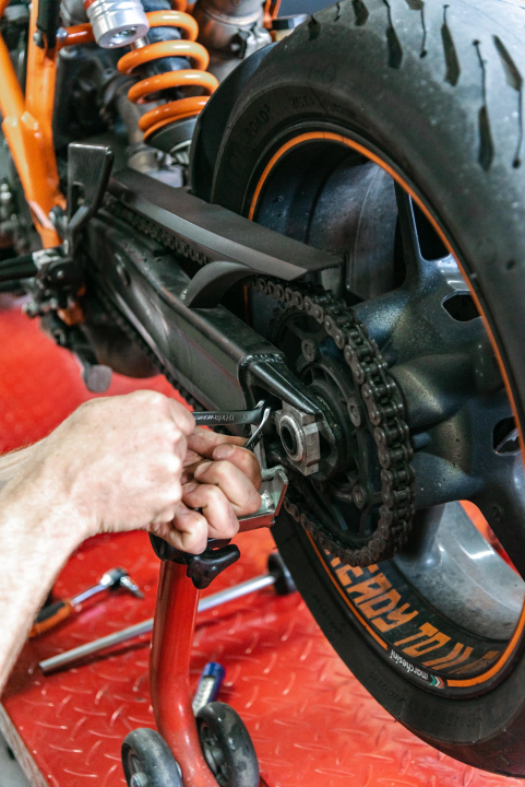 Najveći izbor motocikala i ATV vozila očekuje vas u prodajno-servisnom centru ATH Moto Šibenik! 